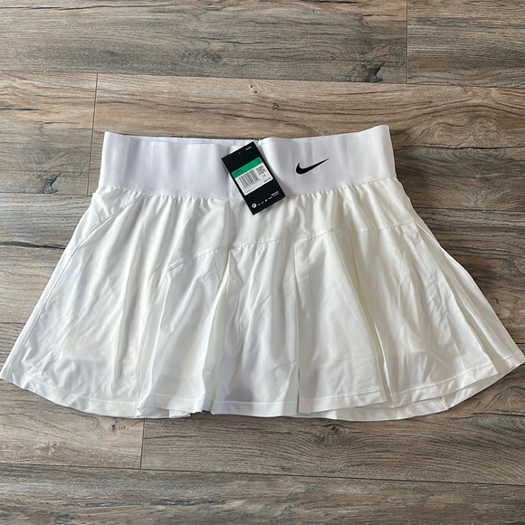 Nike Pants - New Nike Tennis Skirt